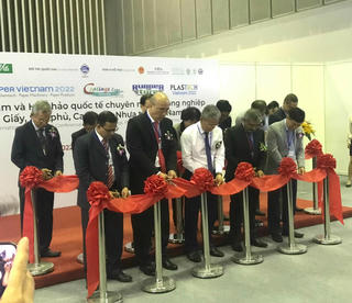 Khai mạc đồng thời 4 triển lãm quốc tế về ngành công nghiệp