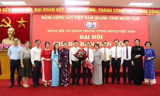 Nêu cao tinh thần đoàn kết trong chi bộ