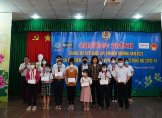 Sóc Trăng chung tay tiếp bước cho em đến trường