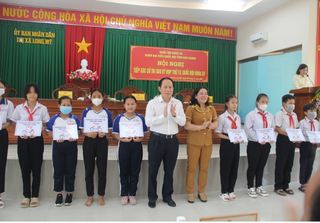  Cần theo dõi, giám sát việc thực hiện cam kết của địa phương về những vấn đề cử tri kiến nghị 