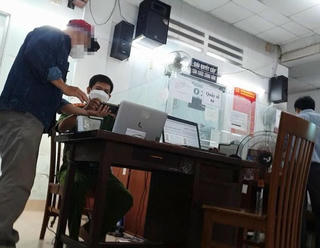Công an TP HCM chỉ đạo xử lý tiêu cực 'cò' làm nhanh CCCD
