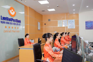 Một ngân hàng 'về đích' sớm, hoàn thành kế hoạch lợi nhuận cả năm sau 9 tháng