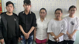 5 nam nữ thanh niên từ TP Hồ Chí Minh ra Đà Nẵng trộm 21 điện thoại