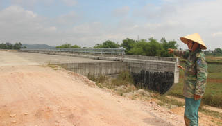 Do đâu dự án 250 tỷ đồng dang dở - Bài 2: Vì sao cầu Tây An 1, Tây An 2 phơi nắng, phơi sương?