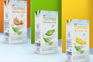 ‏Sữa chua uống tiệt trùng TH true YOGURT TOPPING thơm ngon như đồ uống "full topping" pha chế‏