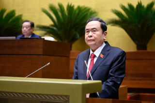 Chủ tịch Quốc hội: Nhiều cán bộ, đảng viên đã tự nguyện hy sinh quyền lợi cá nhân vì sự phát triển của đất nước