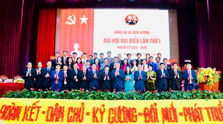 Phó Thủ tướng Thường trực Nguyễn Hòa Bình dự Đại hội Đảng bộ xã điểm tại Lâm Đồng