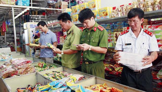 Lập 6 đoàn kiểm tra an toàn thực phẩm Tết Quý Mão 2023 tại 12 tỉnh, thành