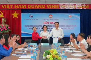 Mặt trận Bình Dương ký kết thực hiện các chương trình an sinh xã hội