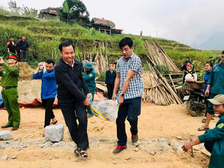 Tăng tốc “thanh toán” nhà tạm, nhà dột nát