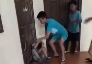 Nam sinh bị bạn đánh đến sang chấn tâm lý: Sở GDĐT Hà Nội xử lý thế nào?