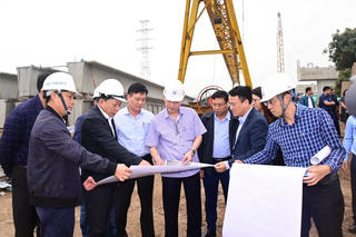 Đẩy nhanh tiến độ thi công cầu Lại Xuân nối Hải Phòng và Quảng Ninh