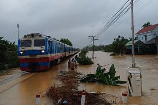 Dừng 22 chuyến tàu khách để ứng phó bão số 3