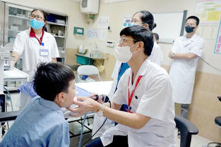 Phẫu thuật thành công bệnh nhân nhi có u khoang xâm lấn nền sọ