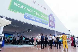 Hà Nội bùng nổ với sự kiện “Thu xăng - Đổi điện”: Drift nghẹt thở, lái thử “phê”, lên đời xe điện ngay tại sự kiện