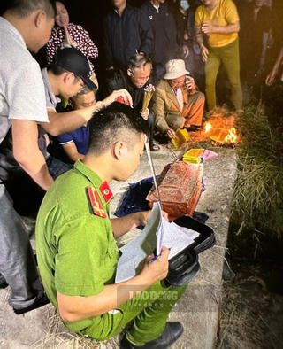 Thái Bình: Đào trộm hài cốt của láng giềng, tống tiền con cháu 300 triệu đồng