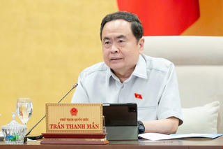 Phân cấp cho Chính phủ quyết định điều chỉnh quy hoạch không gian biển quốc gia