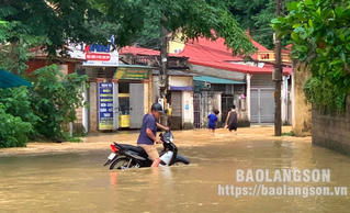 Lạng Sơn: Mưa lũ kéo dài, 1 người mất tích 