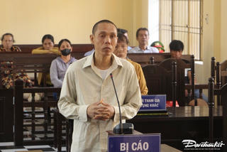 Quảng Nam: Người đàn ông đâm hàng xóm tử vong lãnh án 15 năm tù