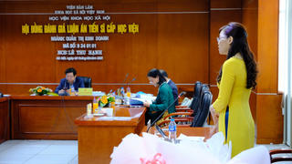 Trong sạch môi trường học thuật