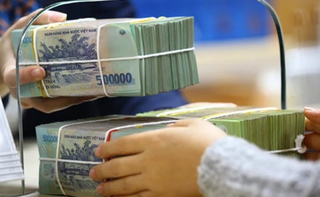 Tiền người dân gửi tại ngân hàng đạt gần 6,64 triệu tỷ đồng