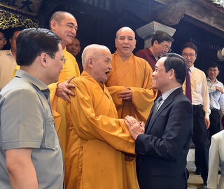 Mùa Phật đản an lành, vui tươi, hạnh phúc