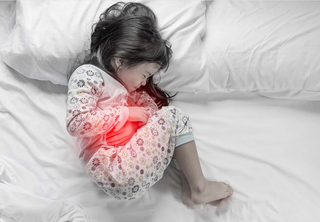 Cảnh báo nguy cơ xuất huyết tiêu hóa do viêm loét dạ dày tá tràng ở trẻ em