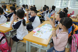 Chưa thể chỉnh sửa ngay sách giáo khoa