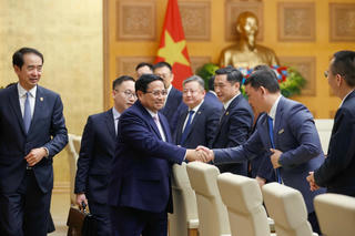 Thủ tướng đề nghị các tập đoàn lớn của Trung Quốc lấy Việt Nam làm cứ điểm sản xuất, kinh doanh