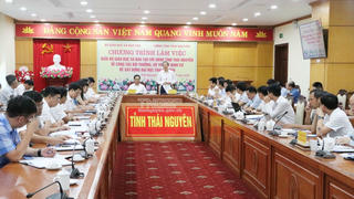 Bộ Giáo dục và Đào tạo cùng tỉnh Thái Nguyên họp bàn tháo gỡ vướng mắc Dự án Đại học Thái Nguyên