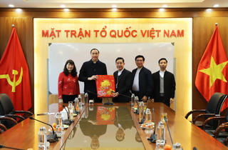 Đồng bào Công giáo gắn bó, đồng hành cùng dân tộc