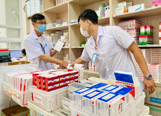 Không lợi dụng dịch bệnh đau mắt đỏ để tăng giá thuốc
