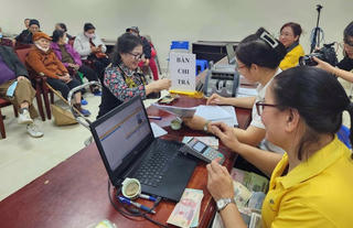 Giảm tuổi hưởng trợ cấp hưu trí: Đảm bảo lưới an sinh đa tầng