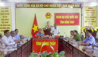 Tư lệnh 3 ngành nói gì về cá cược bóng đá, đua chó và đua ngựa
