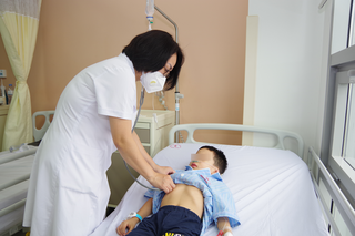 Cúm mùa gia tăng mạnh, xét nghiệm có thực sự cần thiết?