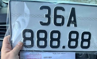 Ai là chủ nhân của biển số ngũ quý 8 ở Thanh Hóa?