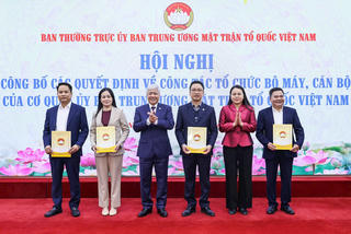 Cơ quan UBTƯ MTTQ Việt Nam công bố bộ máy: Từ 16 xuống còn 8 đầu mối