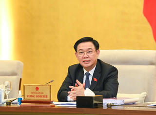 Cần quy định cụ thể loại thuốc kinh doanh thương mại điện tử