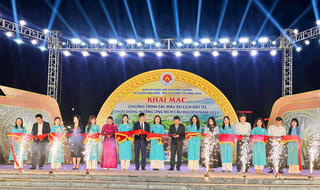Phú Thọ: Khai mạc Chương trình 'Sắc màu du lịch Đất Tổ'