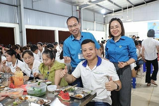 Tăng biên chế Công đoàn để chăm lo tốt hơn cho đoàn viên, người lao động