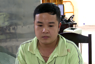 Khởi tố đối tượng làm giả gần 100 loại giấy tờ