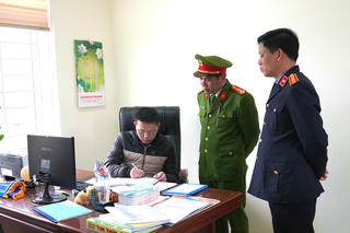 Hòa Bình: Khởi tố giám đốc trung tâm đăng kiểm xe cơ giới cùng thuộc cấp