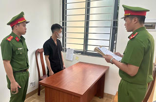 Đắk Nông: Bắt giam đối tượng chiếm đoạt tiền cước, phí thu hộ hàng hóa vận chuyển phát nhanh