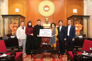 Nếp nhà mới trao gửi người dân vùng biên