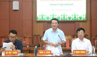 Bộ trưởng, Chủ nhiệm Ủy ban Dân tộc Hầu A Lềnh làm việc với tỉnh Quảng Nam