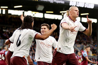 Haaland lập cú đúp, Man City chiến thắng ngày mở màn Ngoại hạng Anh 