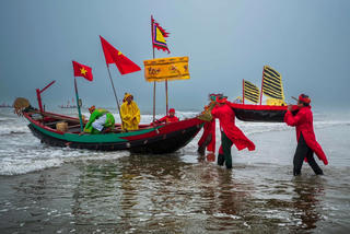 Hà Tĩnh: Lễ hội cầu ngư làng Cam Lâm được công nhận là Di sản văn hóa phi vật thể quốc gia