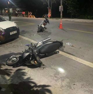 Thái Bình: Nữ sinh tử vong sau khi 2 xe máy đâm va trực diện