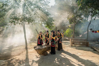 Đổi thay ở bản Hang