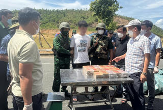 Đà Nẵng: Triệt phá thành công đường dây vận chuyển gần 300 kg ma túy